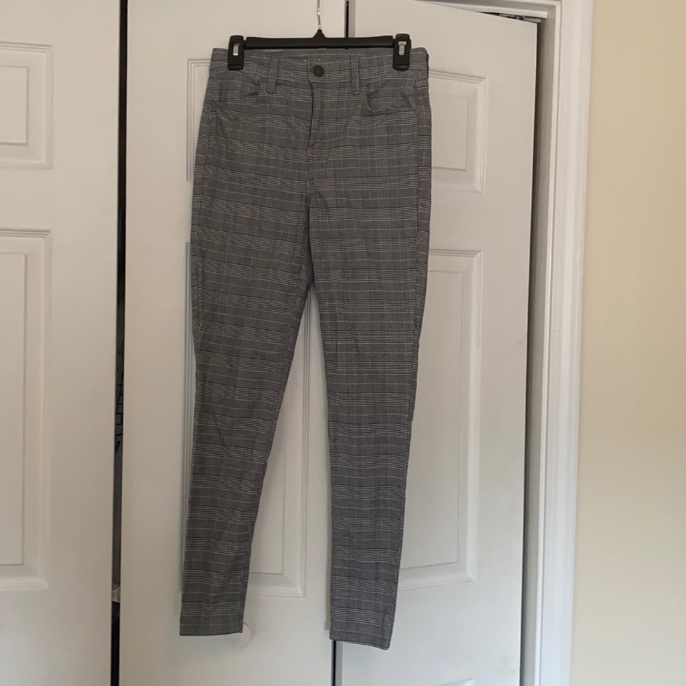 American eagle plaid pants. Size 4